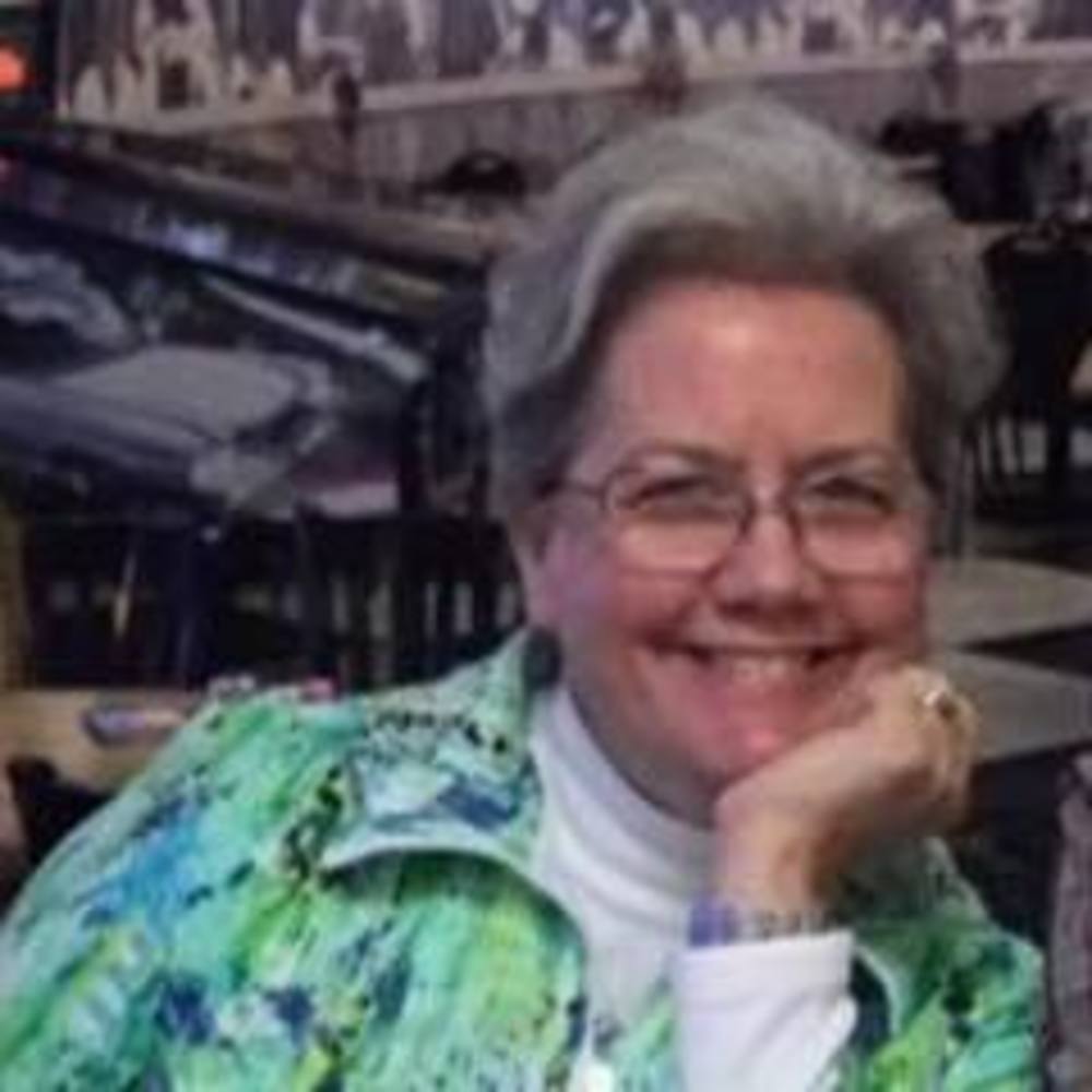 Meet your Posher, Leah